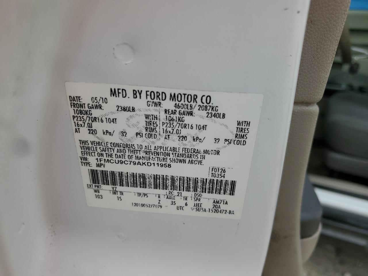 2010 Ford Escape - Image 12