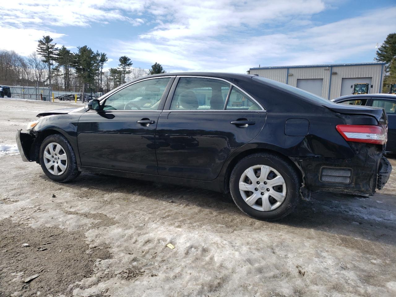 2010 Toyota Camry - Image 2