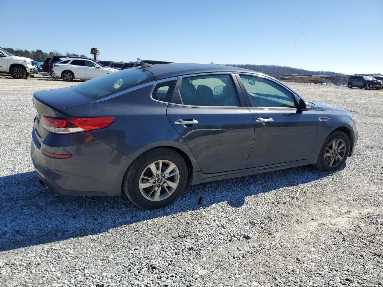 2019 Kia Optima - Image 3