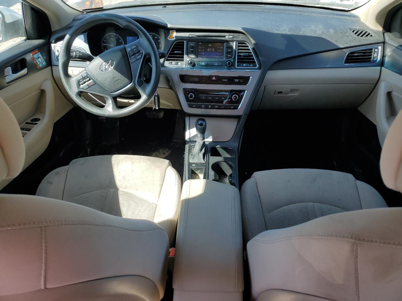 2015 Hyundai Sonata - Image 8