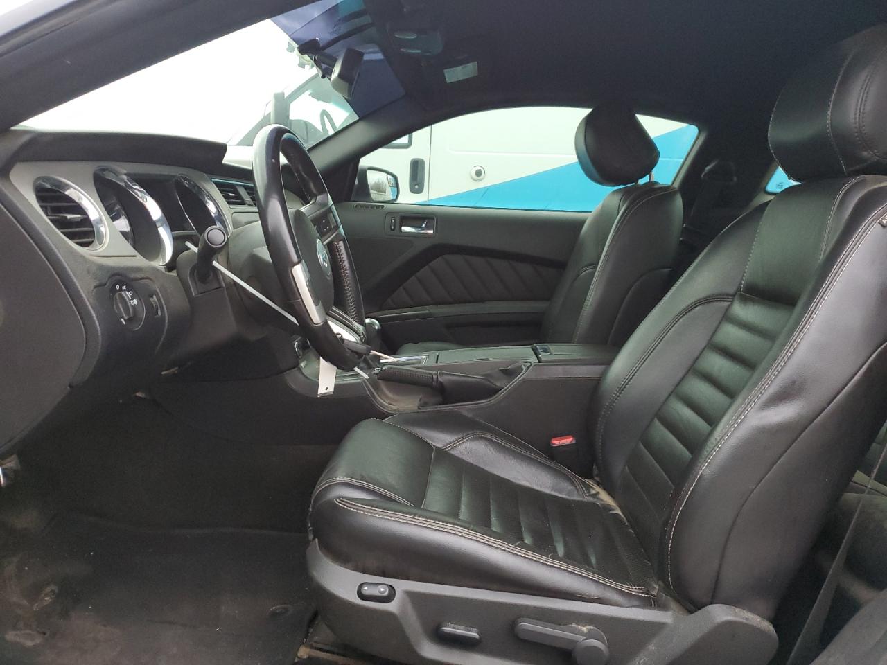2014 Ford Mustang - Image 7