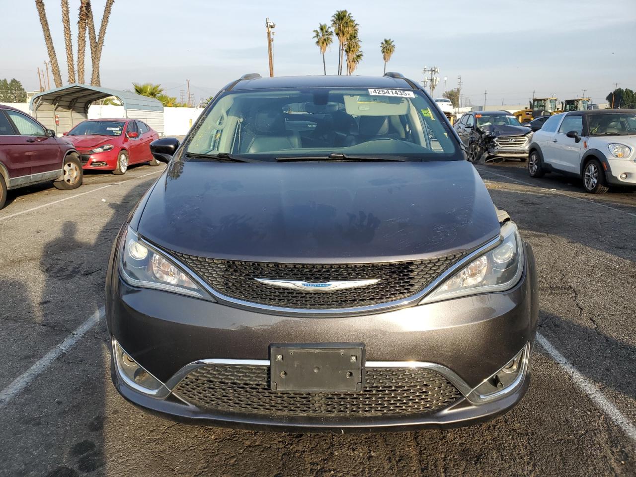 2018 Chrysler Pacifica - Image 5