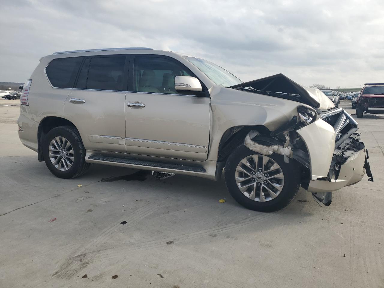 2016 Lexus GX - Image 4