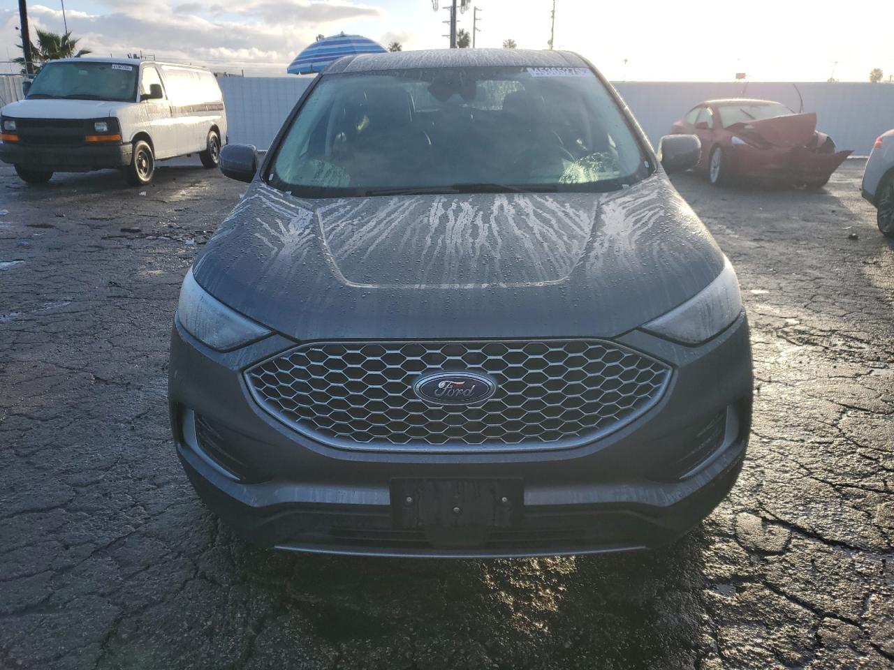 2023 Ford Edge - Image 5