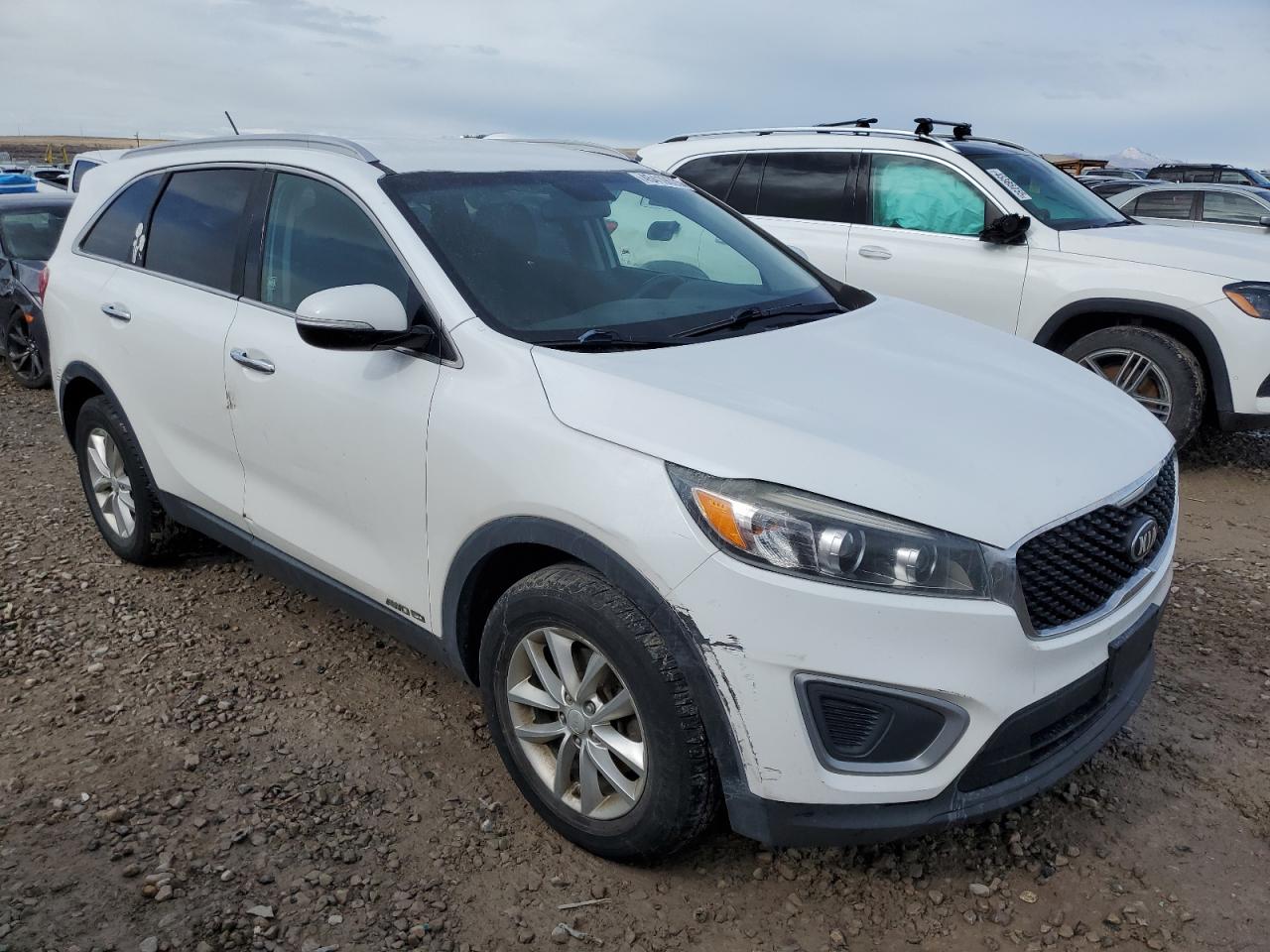 2016 Kia Sorento - Image 4