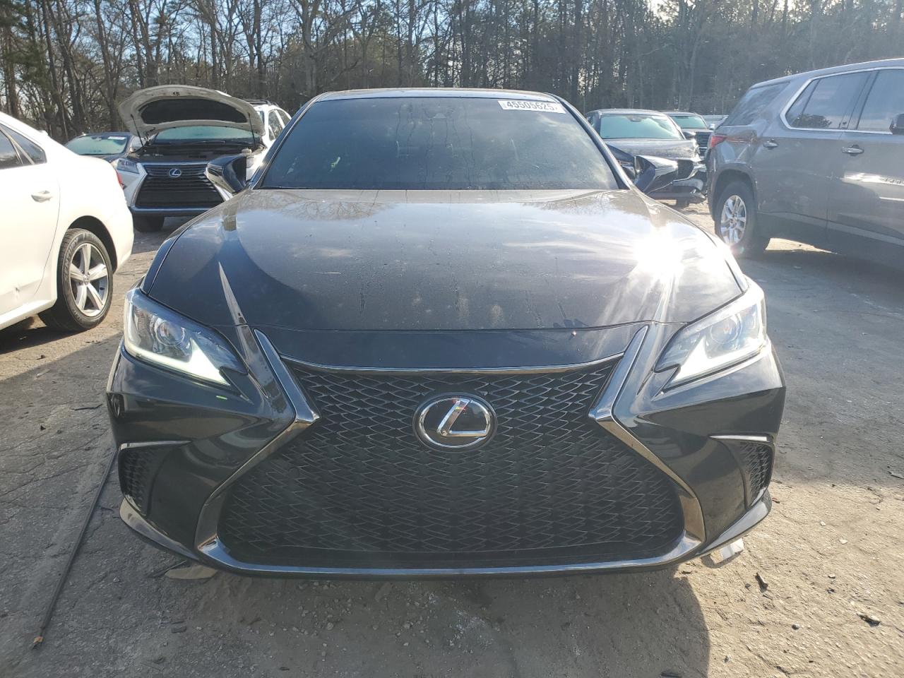 2019 Lexus ES - Image 5