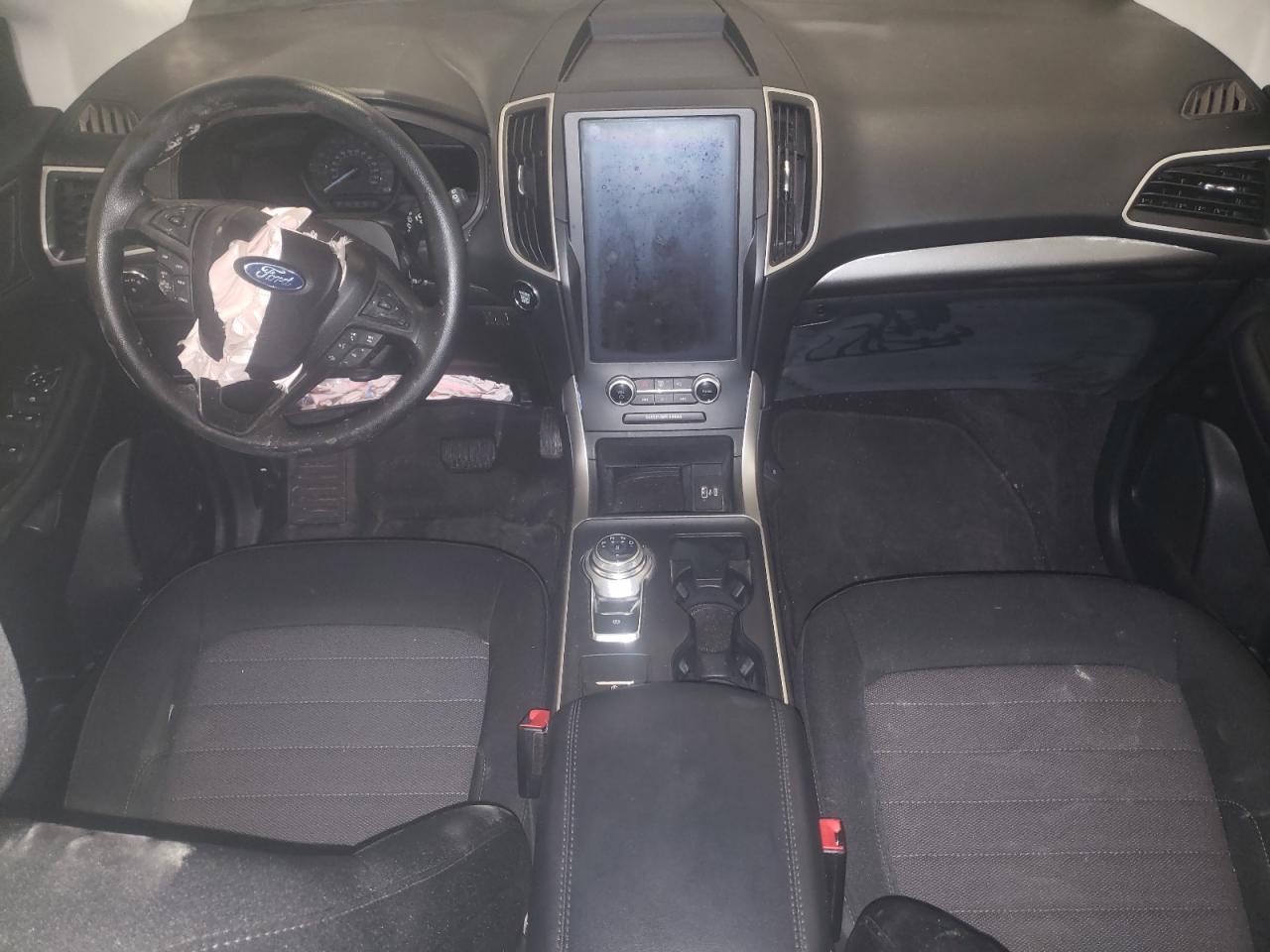 2022 Ford Edge - Image 8