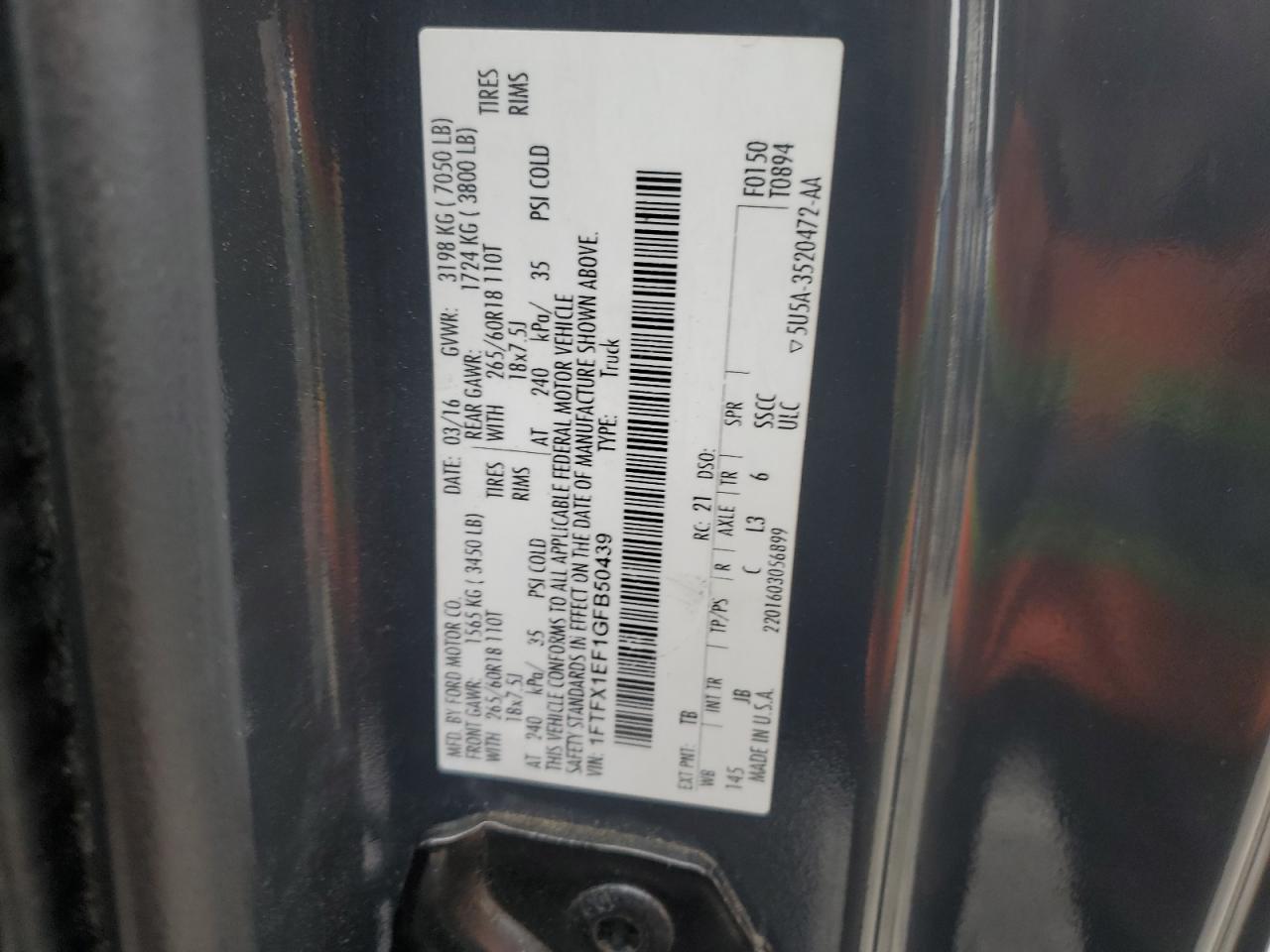 2016 Ford F-150 - Image 12