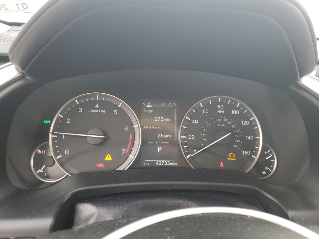 2022 Lexus RX - Image 9