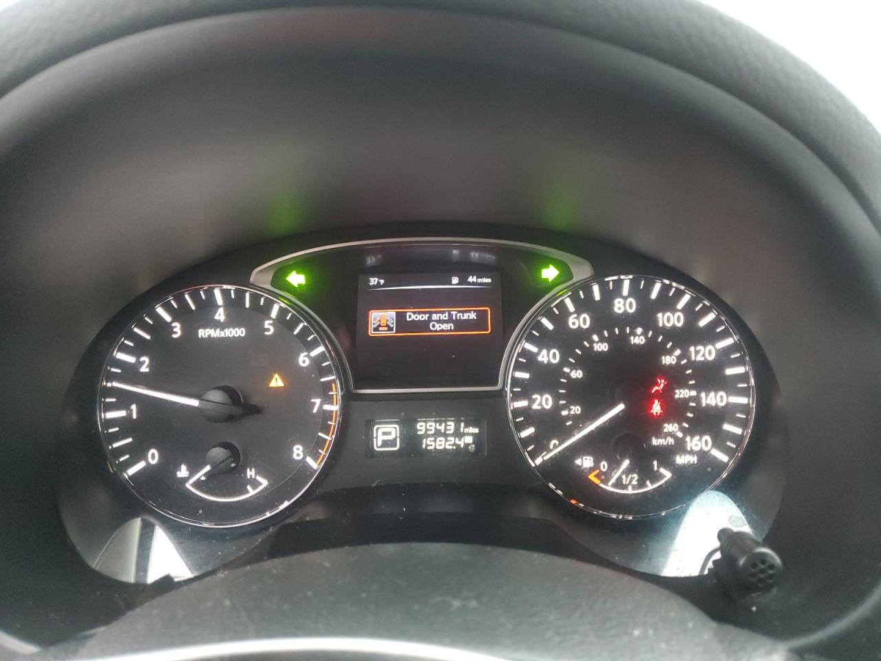 2015 Nissan Altima - Image 9