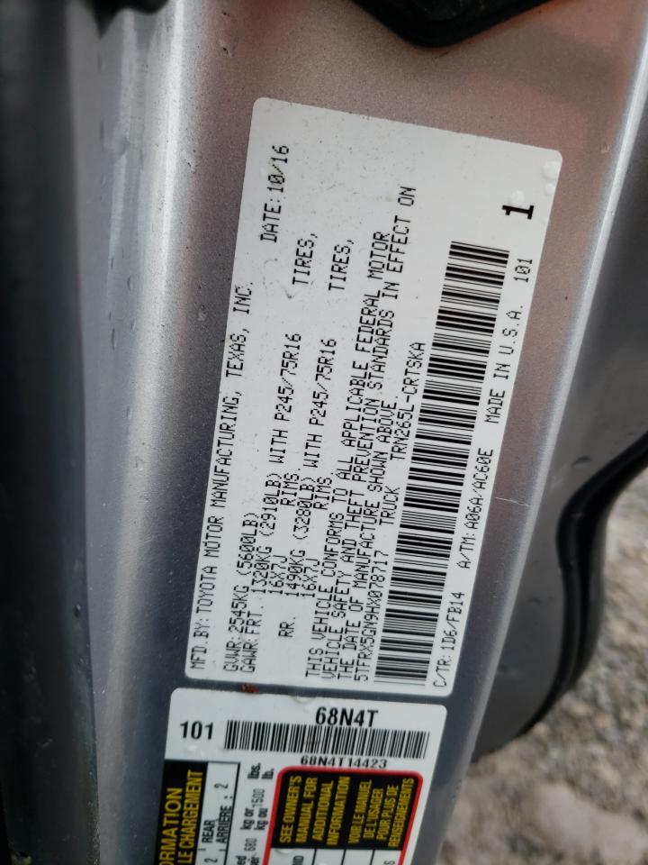 2017 Toyota Tacoma - Image 12