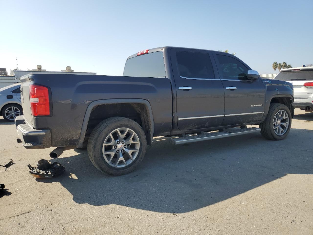 2015 GMC Sierra - Image 3