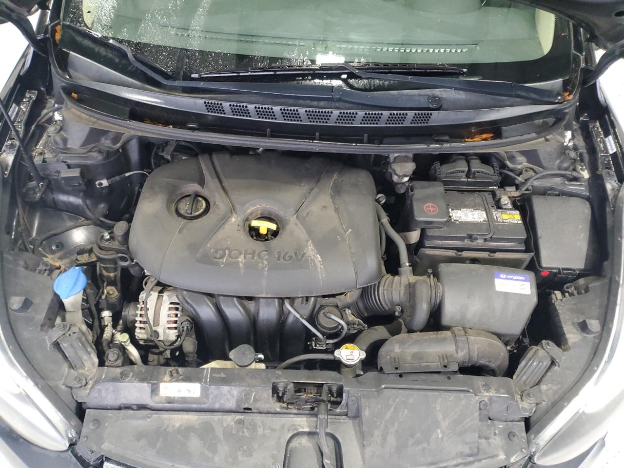 2014 Hyundai Elantra - Image 12