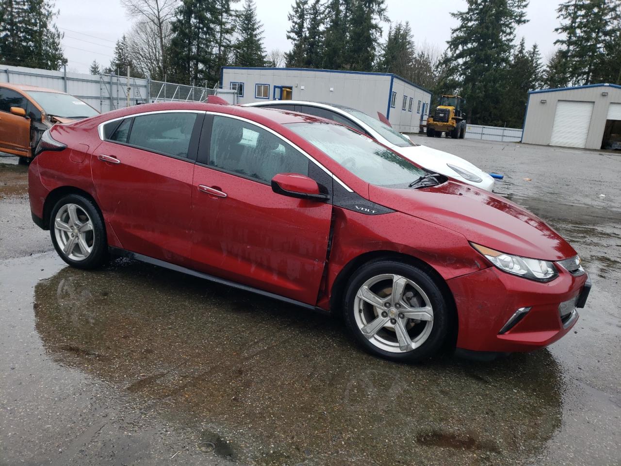2018 Chevrolet Volt - Image 4