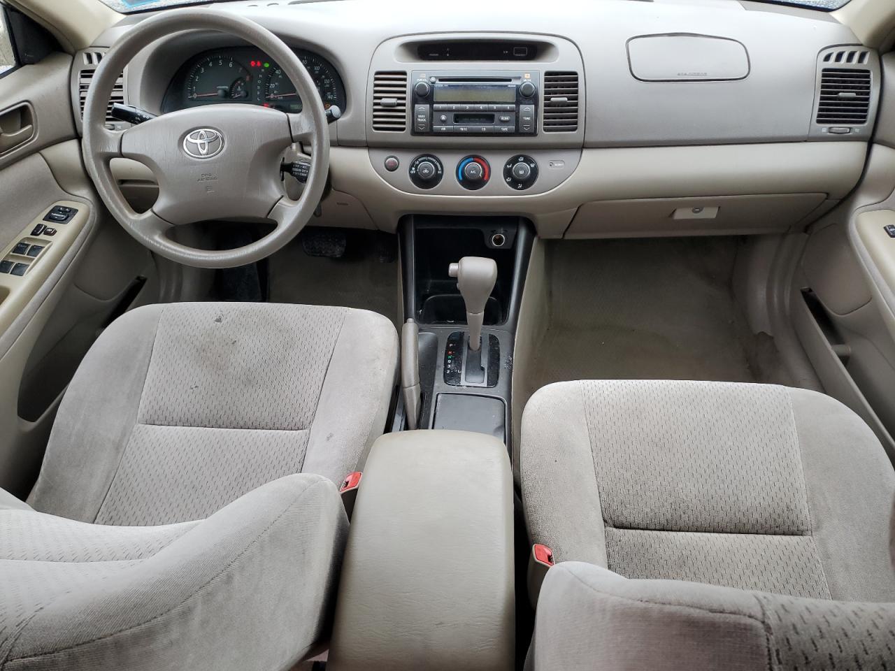2004 Toyota Camry - Image 8