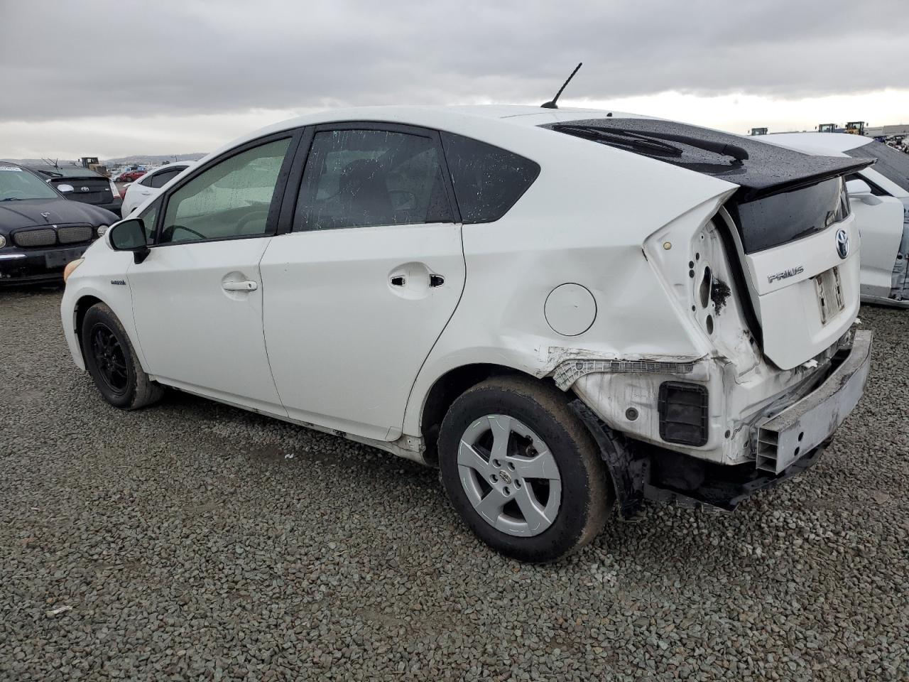 2015 Toyota Prius - Image 2