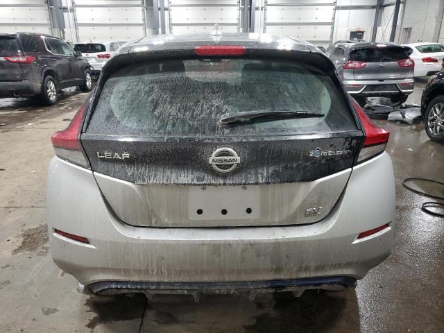  NISSAN LEAF 2020 Srebrny