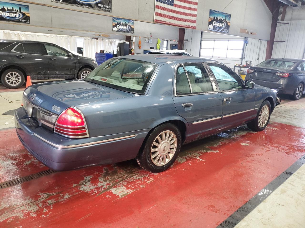 2009 Mercury Grand Marquis - Image 3