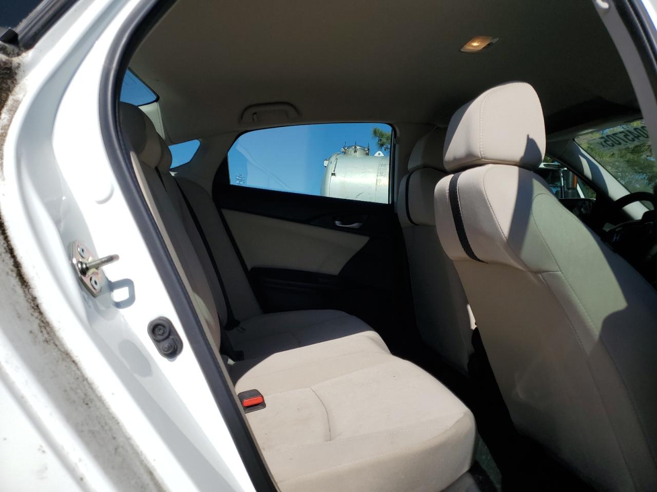 2017 Honda Civic - Image 10