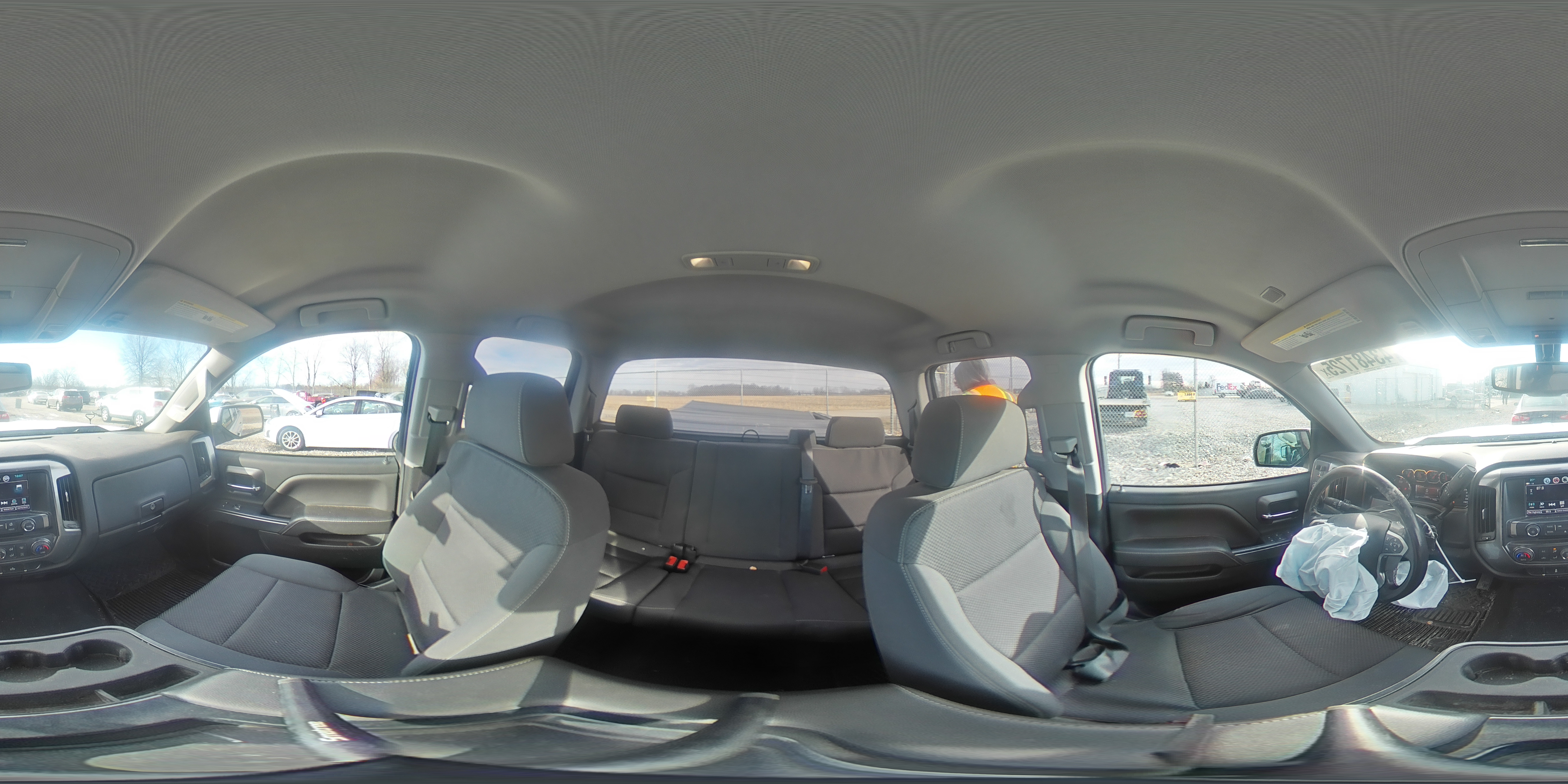 2019 Chevrolet Silverado - Image 13