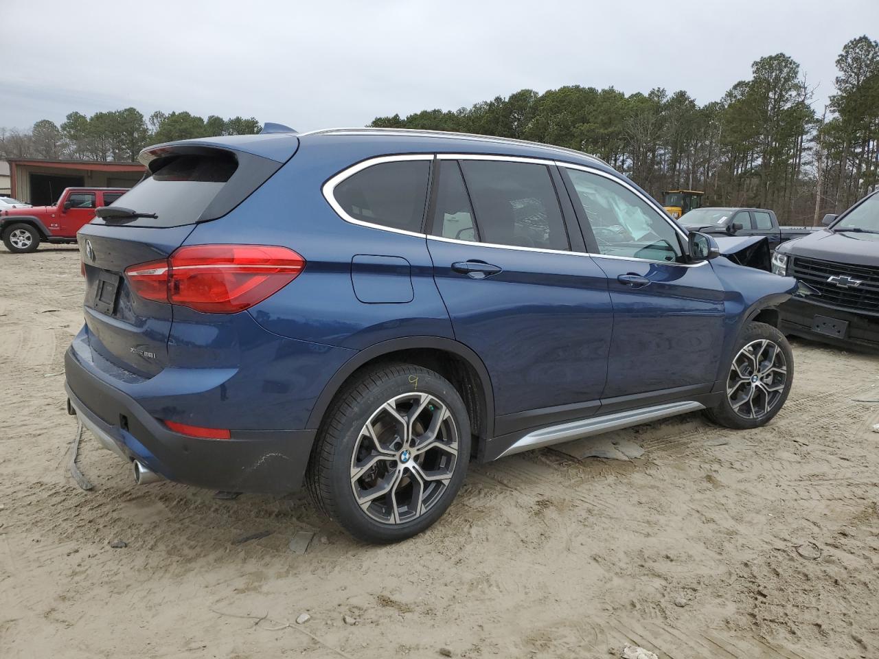 2021 BMW X1 - Image 3