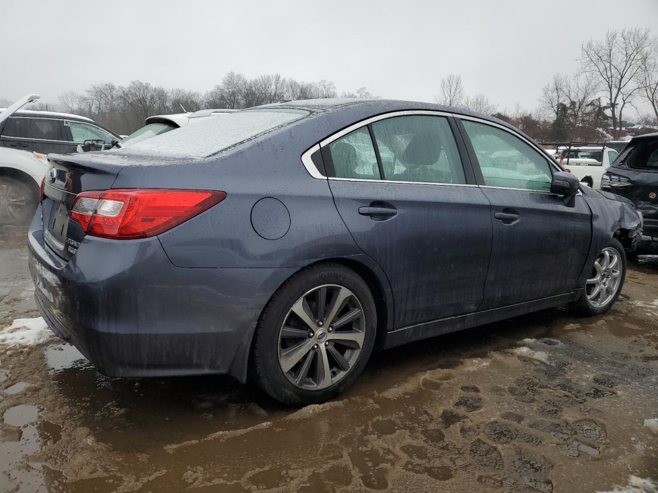 2015 Subaru Legacy - Image 3