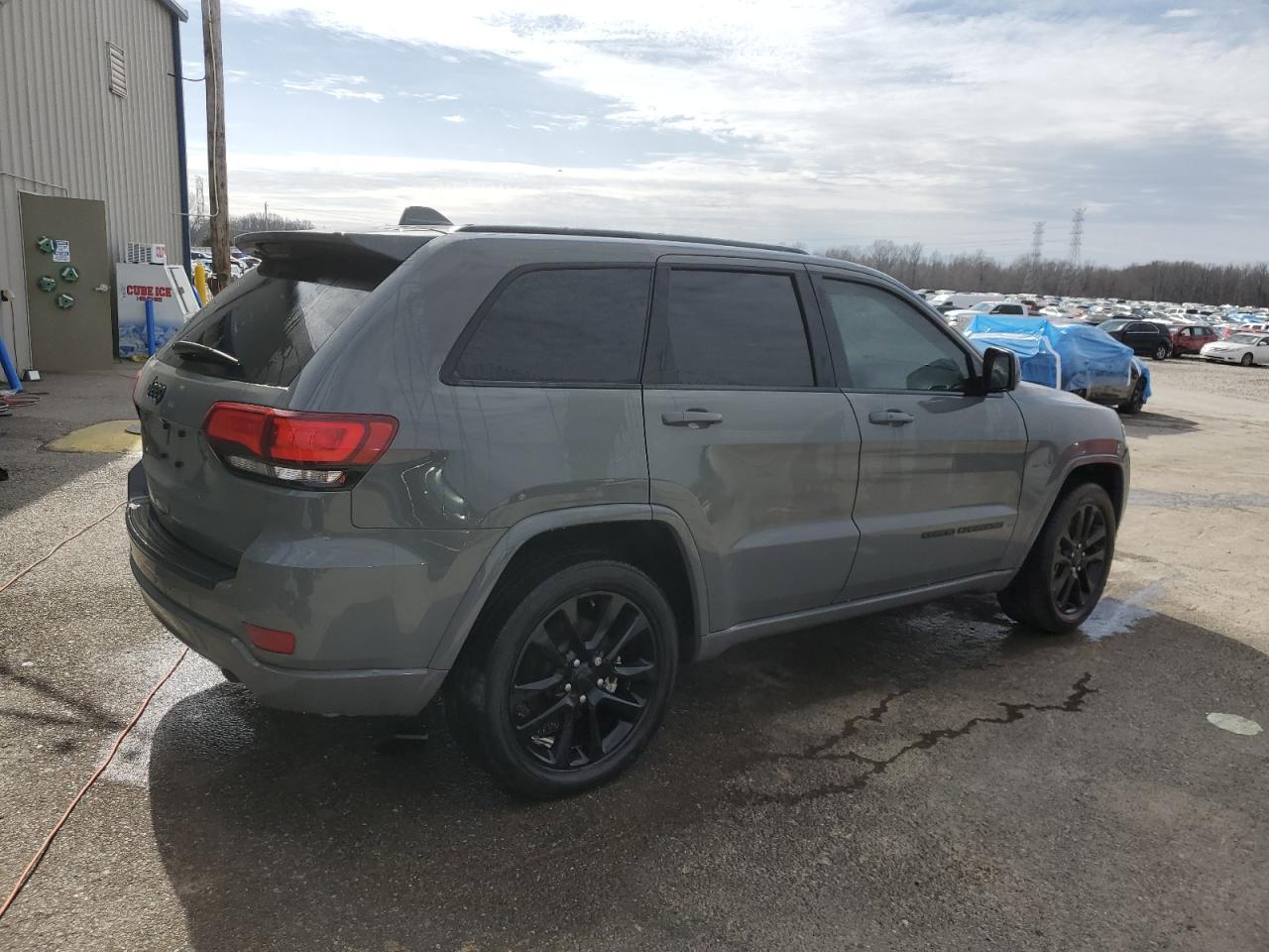 2021 Jeep Grand Cherokee - Image 3