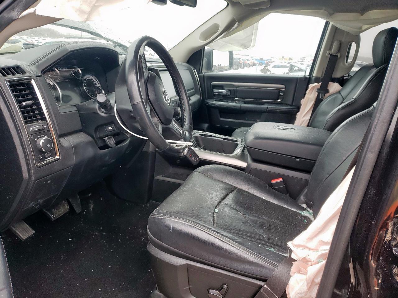 2018 RAM 1500 - Image 7