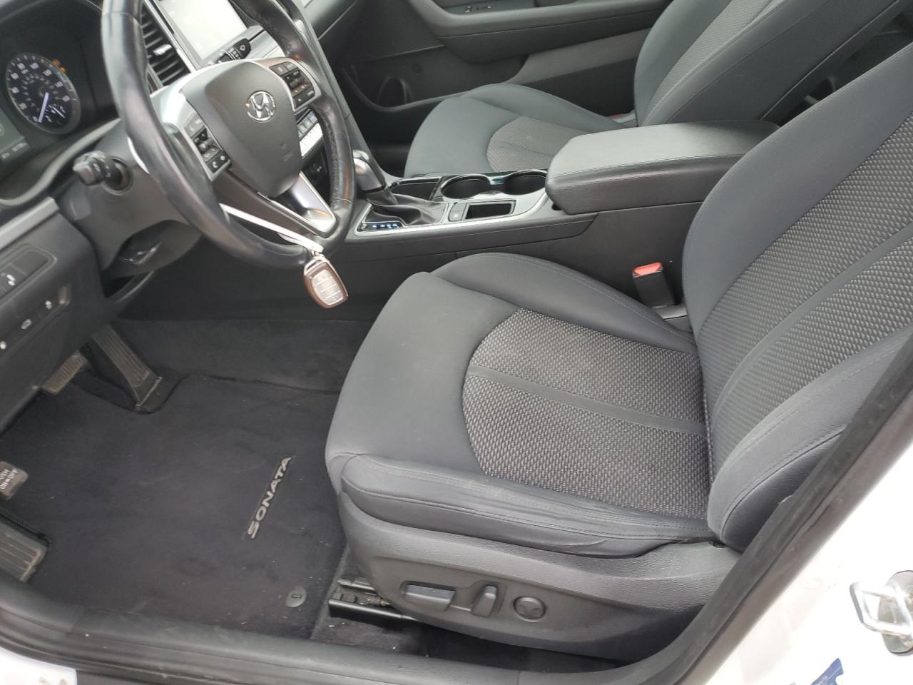 2019 Hyundai Sonata - Image 7