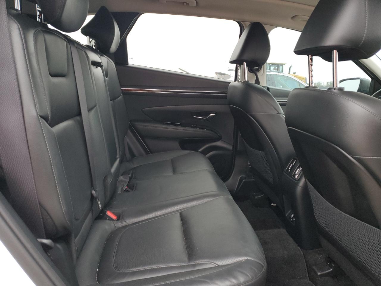 2022 Hyundai Tucson - Image 11