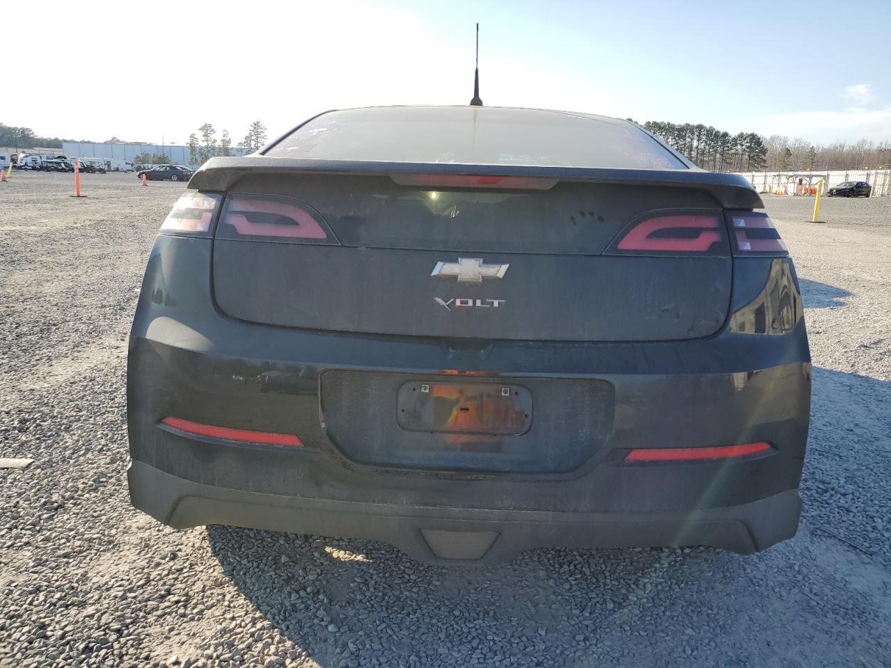 2012 Chevrolet Volt - Image 6