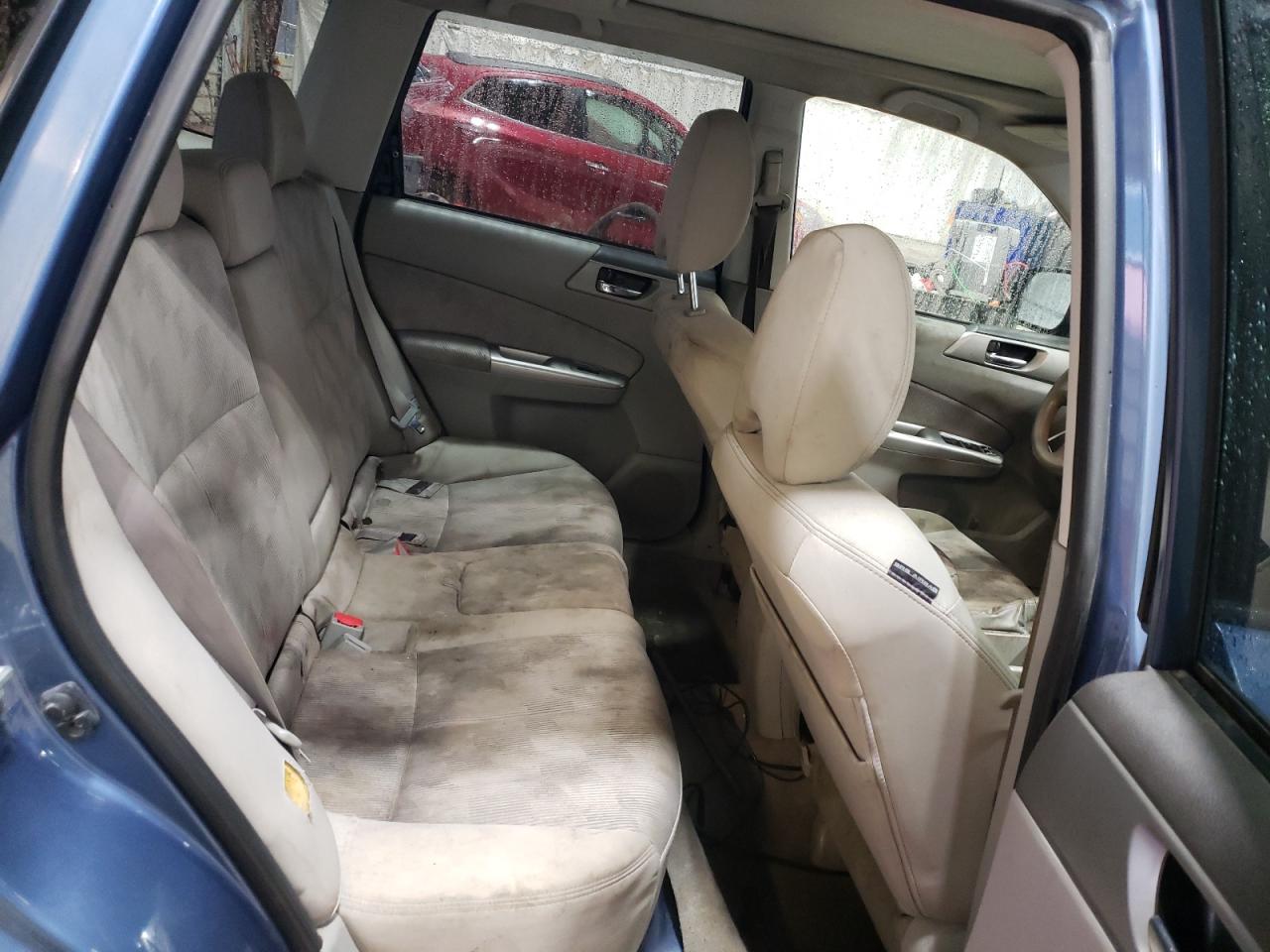 2010 Subaru Forester - Image 10