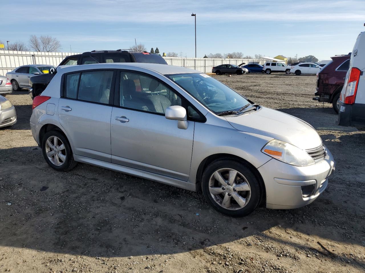 2012 Nissan Versa - Image 4