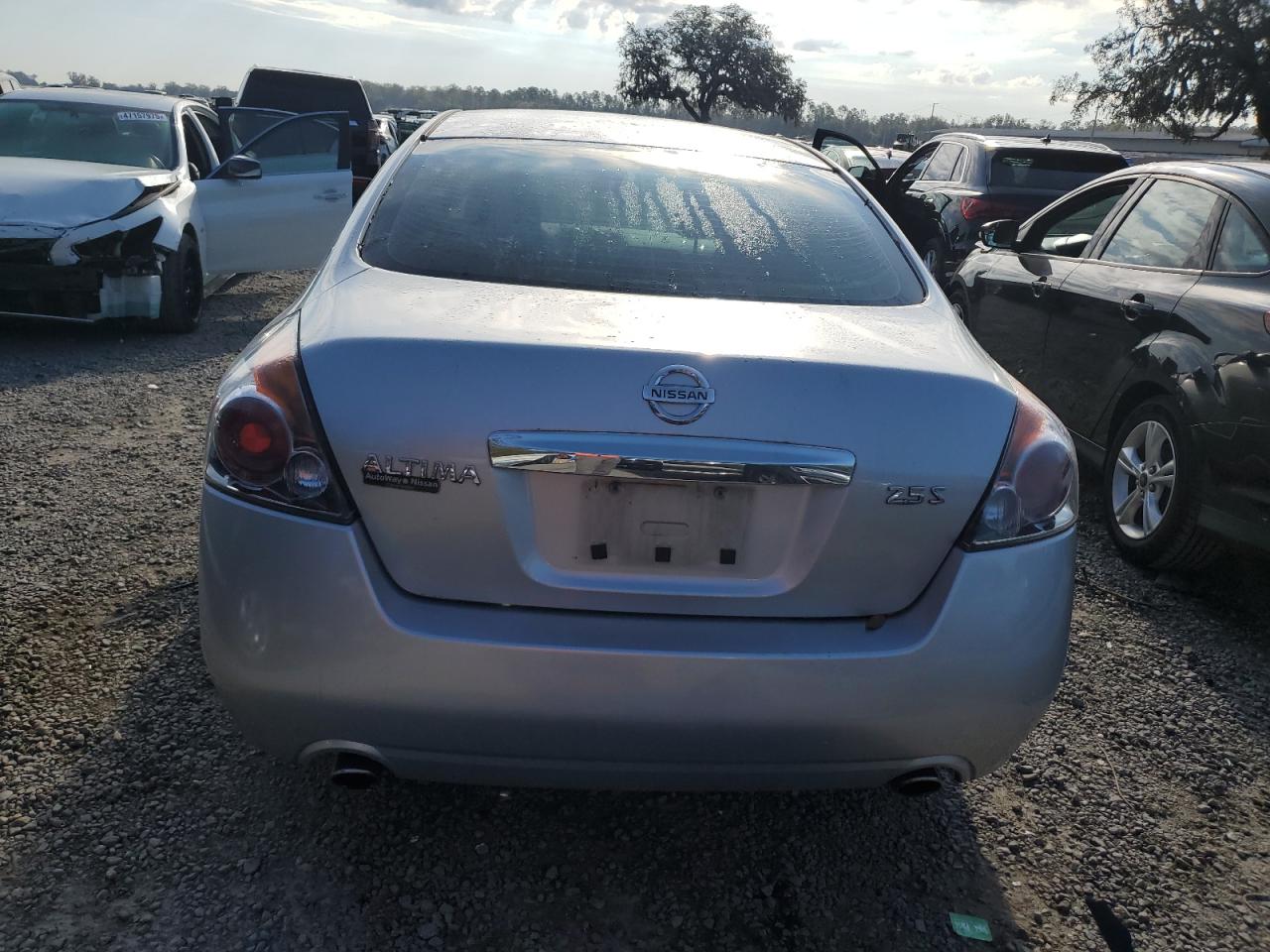 2010 Nissan Altima - Image 6