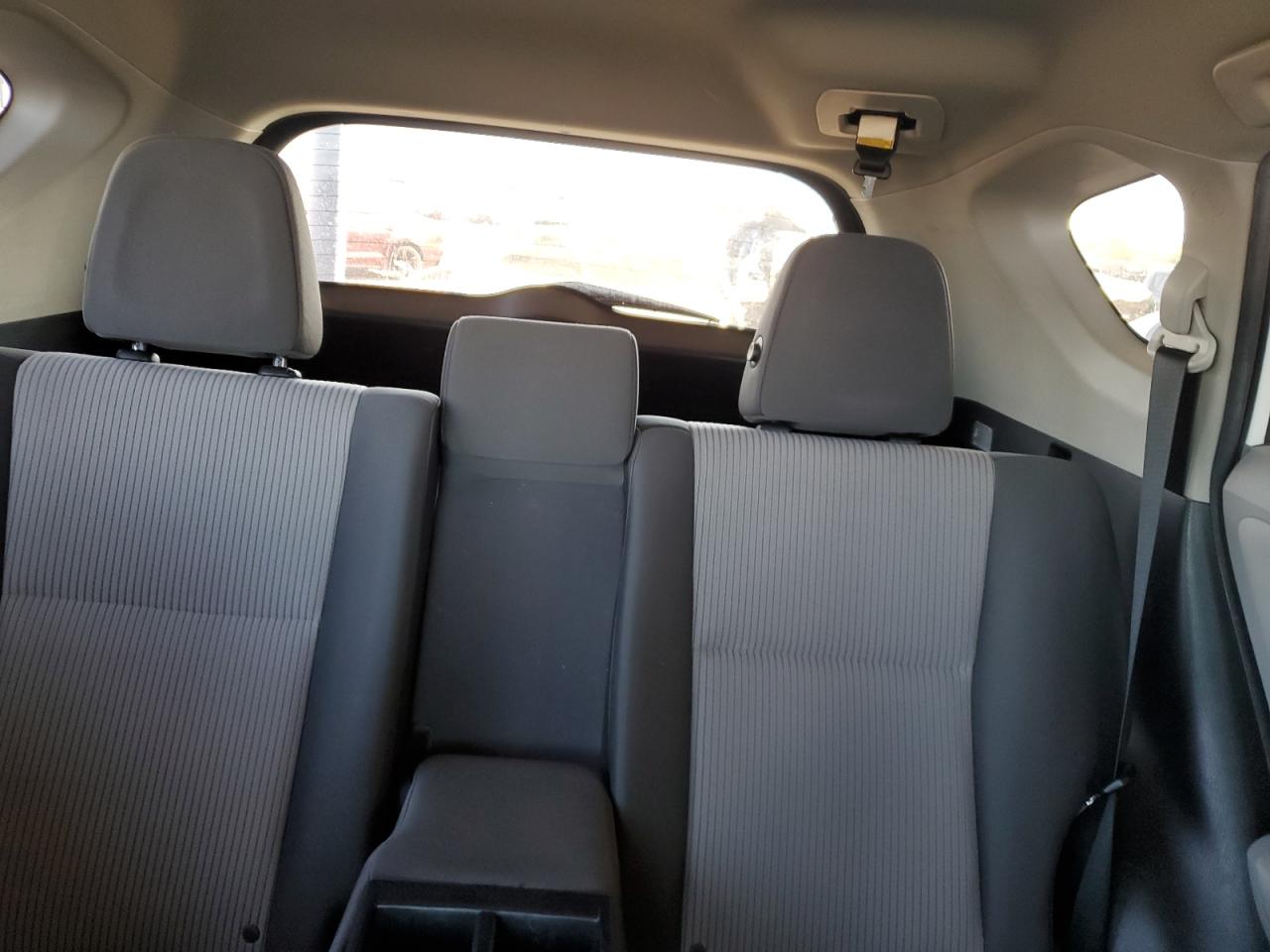 2013 Toyota RAV 4 - Image 10