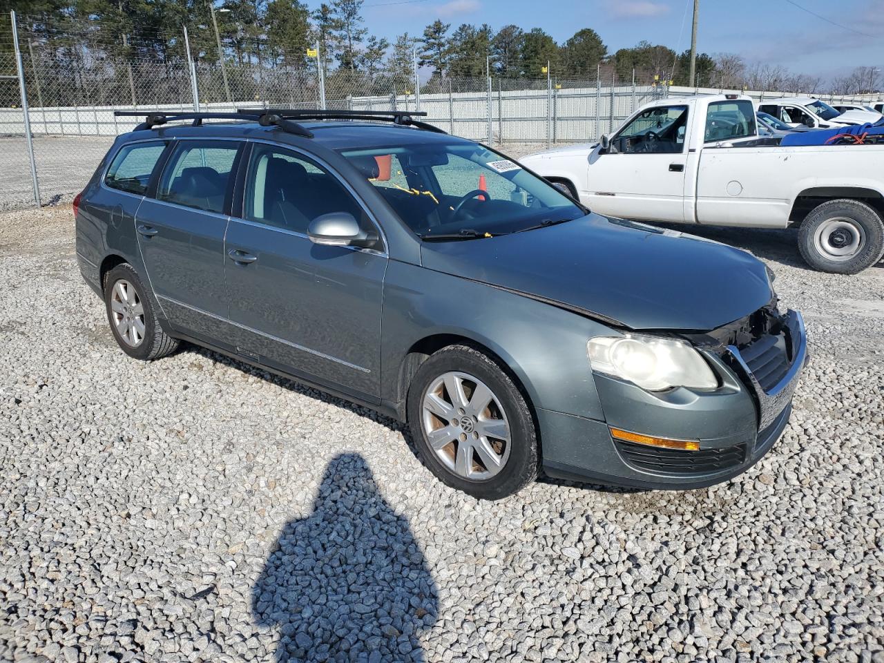 2008 Volkswagen Passat - Image 4