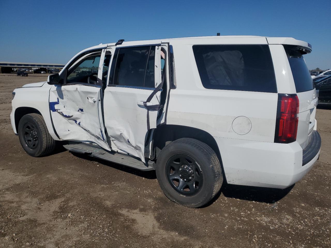2015 Chevrolet Tahoe - Image 2