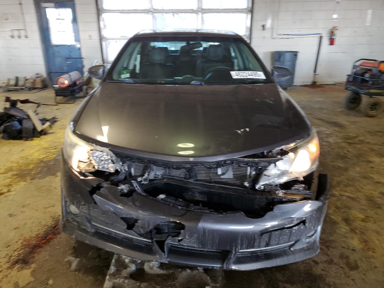 2014 Toyota Camry - Image 5