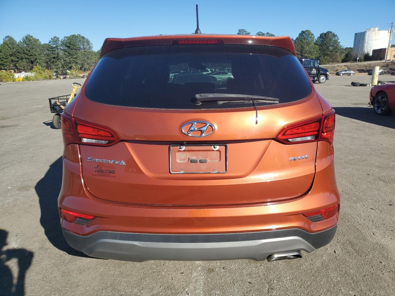 2018 Hyundai Santa Fe - Image 6