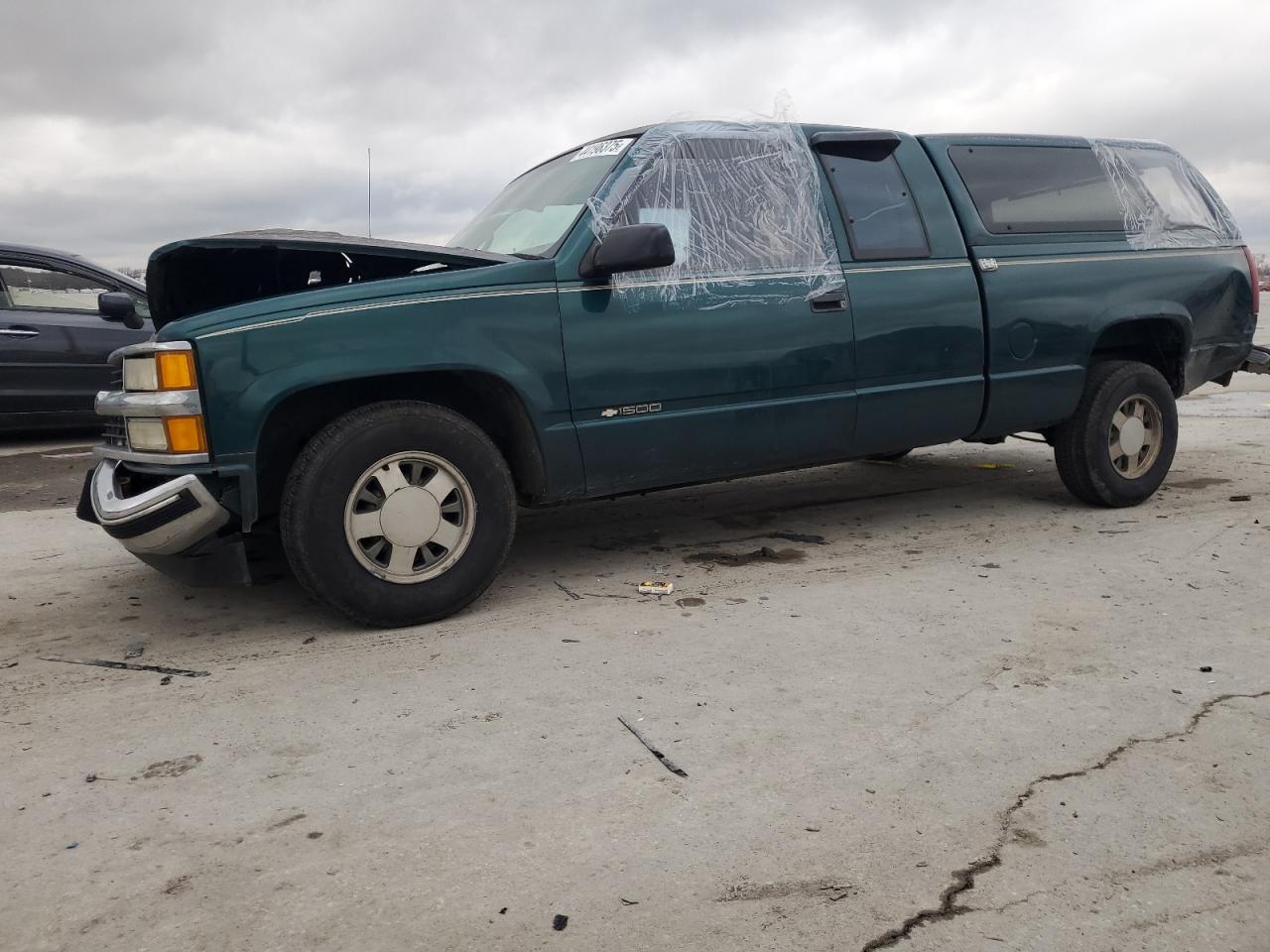 1997 Chevrolet GMT-400 - Image 1