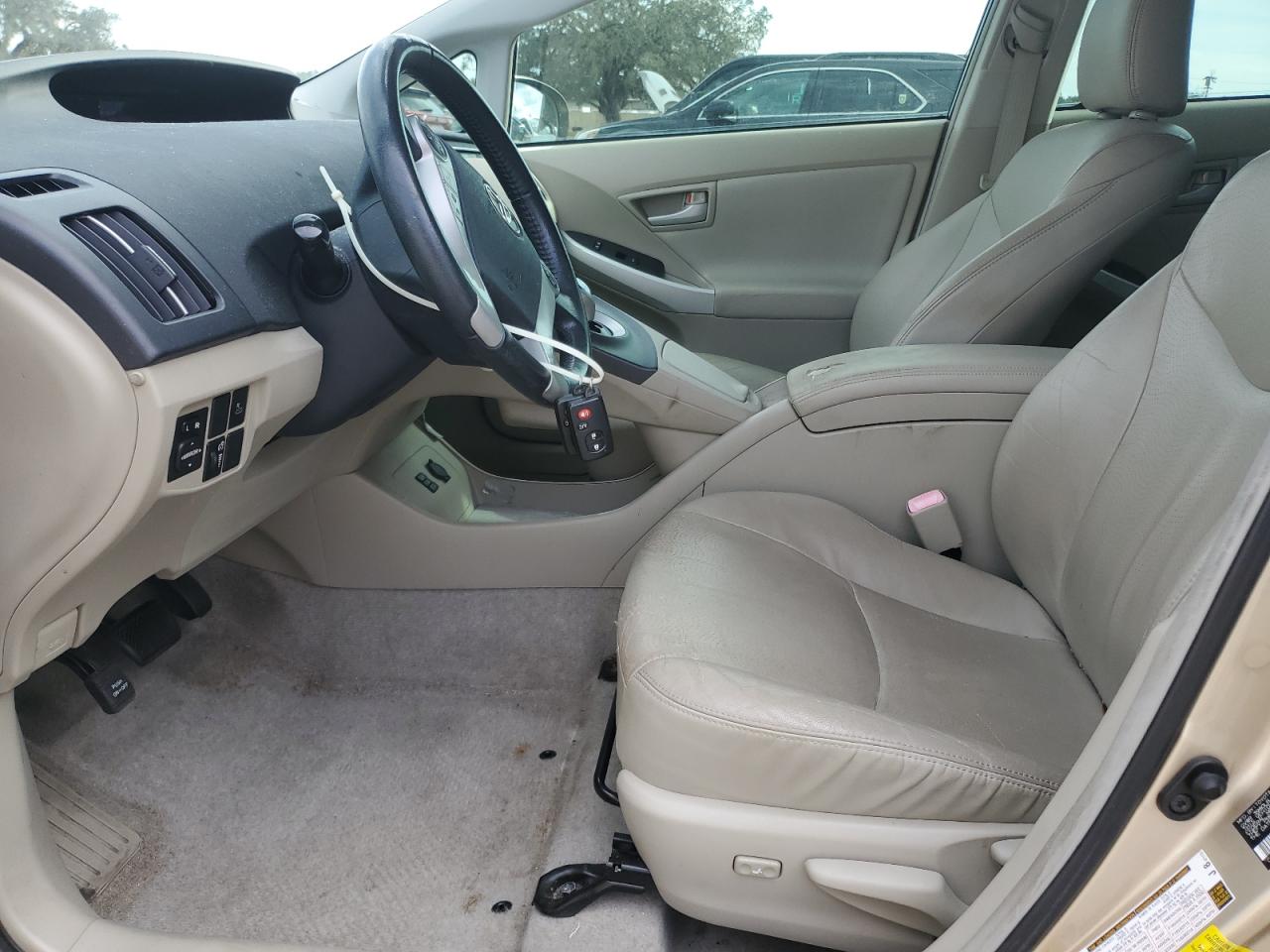 2011 Toyota Prius - Image 7