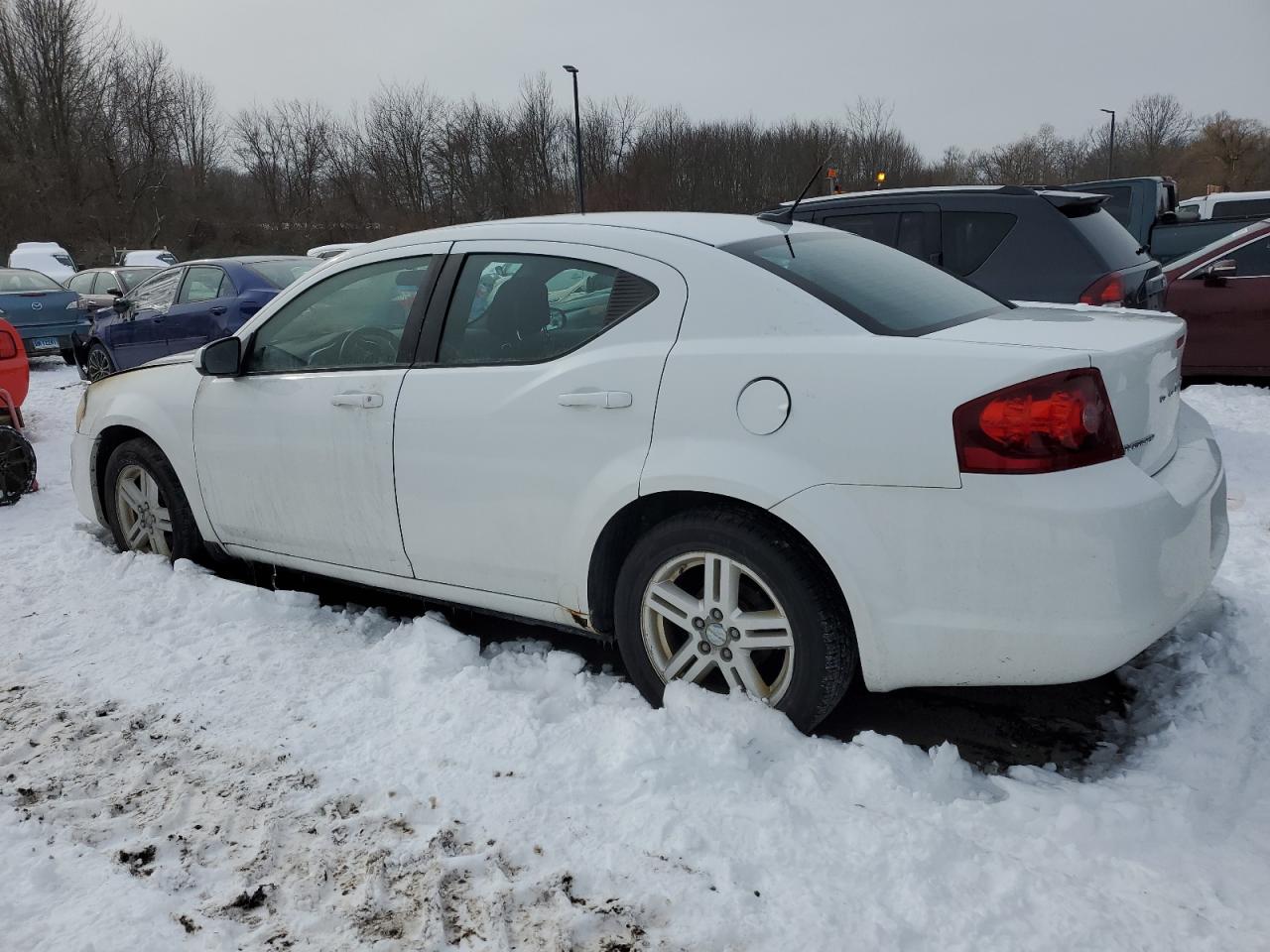 2012 Dodge Avenger - Image 2