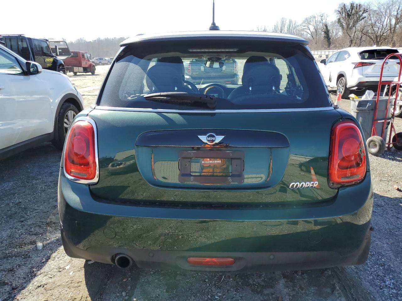 2018 MINI Cooper - Image 6