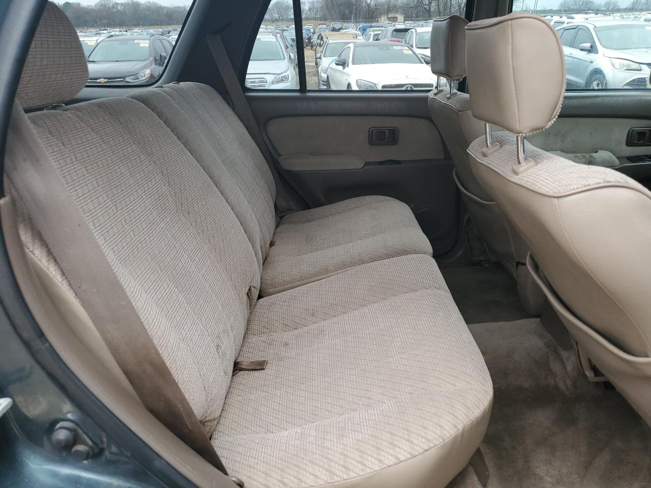1998 Toyota 4Runner - Image 10