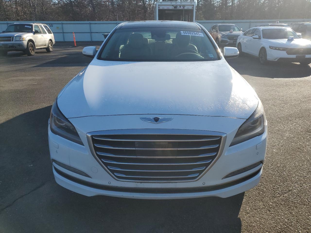 2015 Hyundai Genesis - Image 5