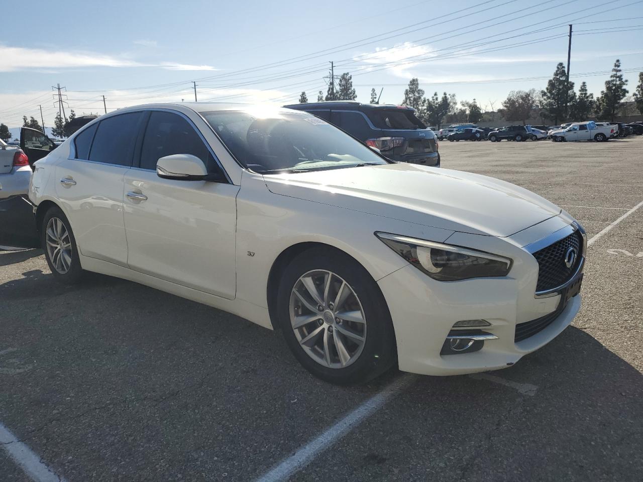 2015 Infiniti Q50 - Image 4