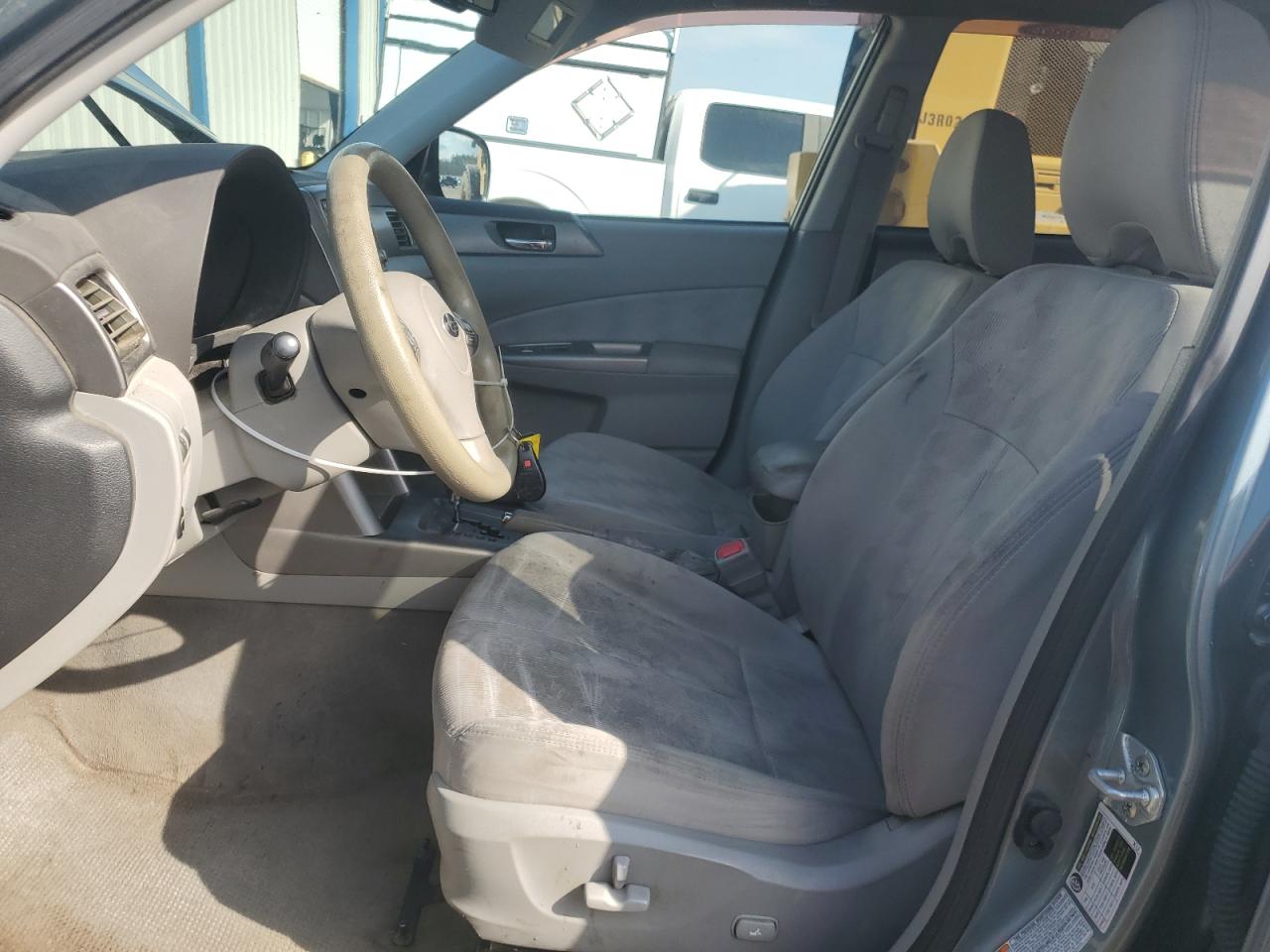 2010 Subaru Forester - Image 7
