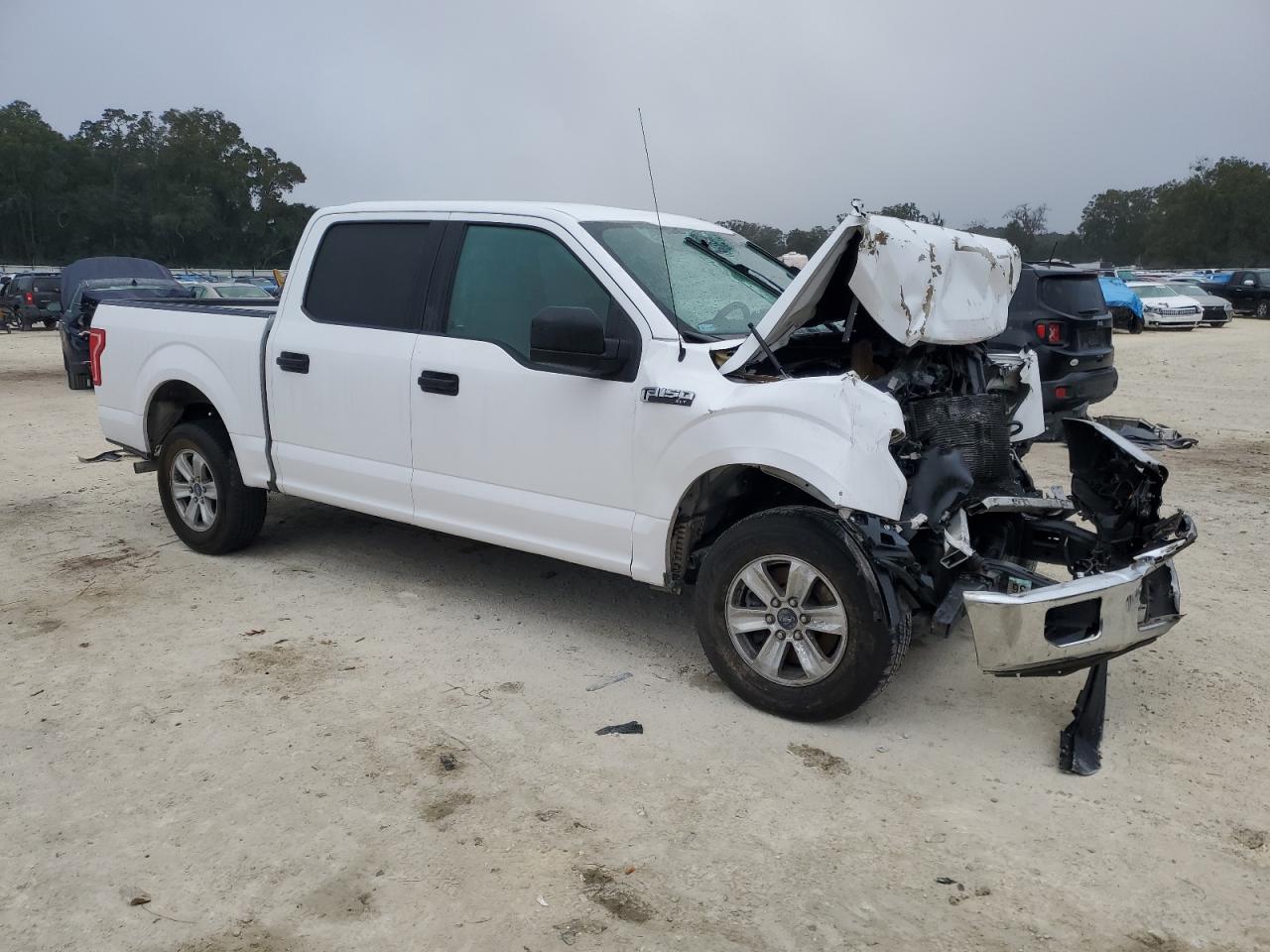 2016 Ford F-150 - Image 4