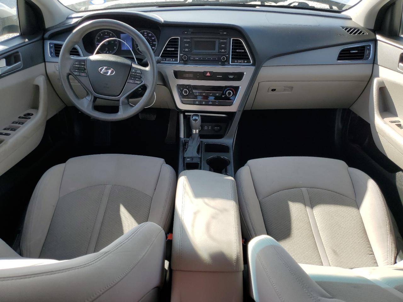 2015 Hyundai Sonata - Image 8