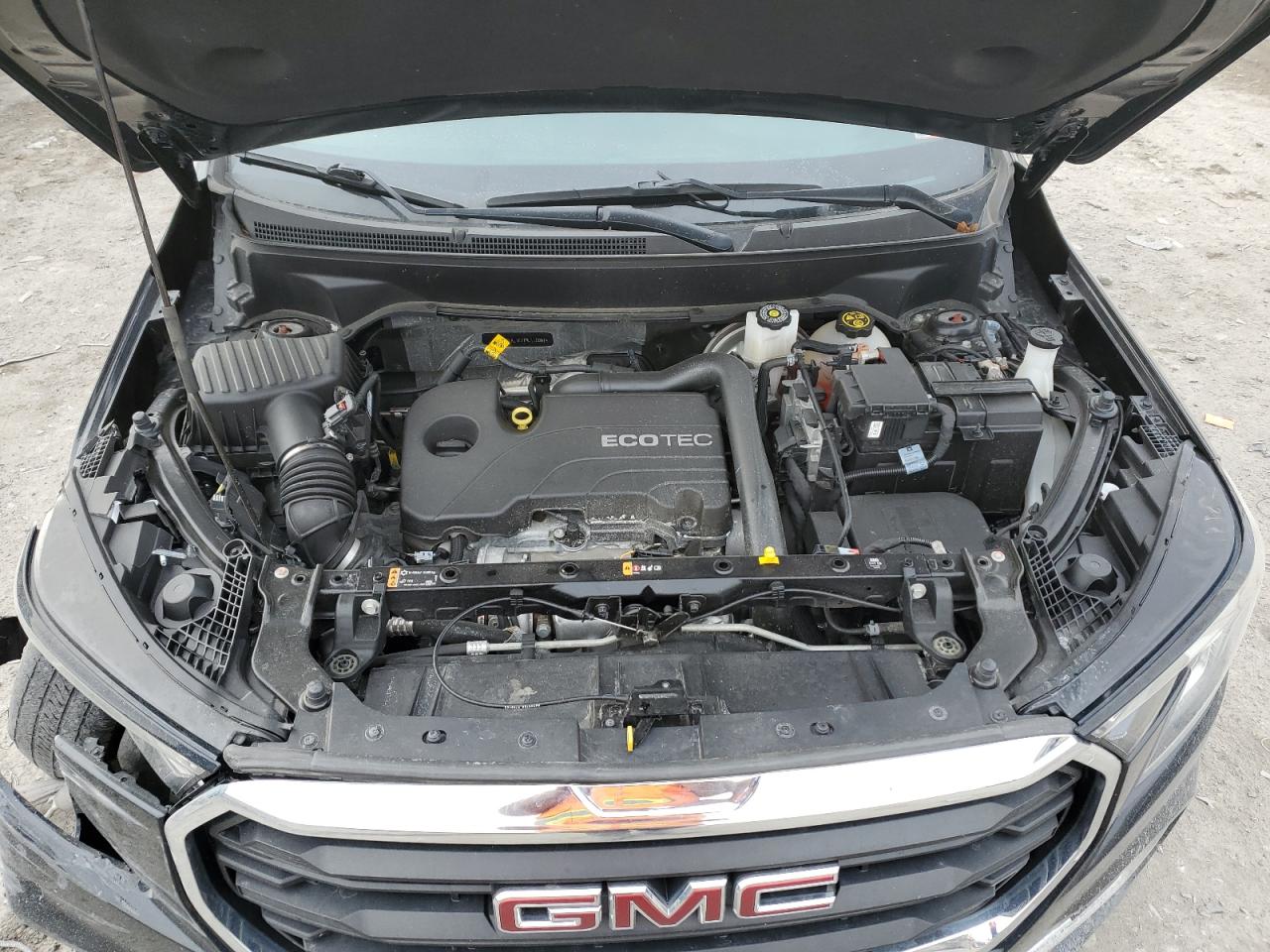 2022 GMC Terrain - Image 12